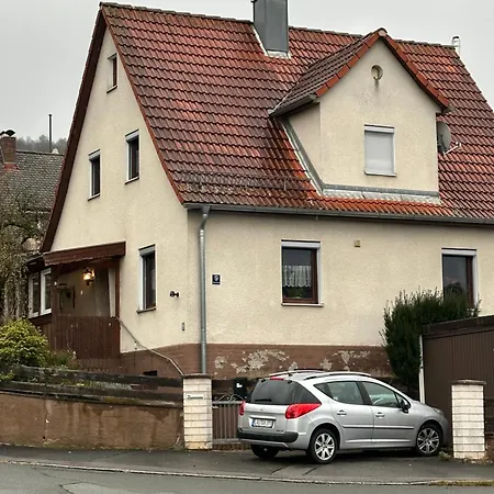 بيت ضيافة Corner Haus Rm1